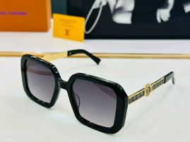 Picture of LV Sunglasses _SKUfw57312172fw